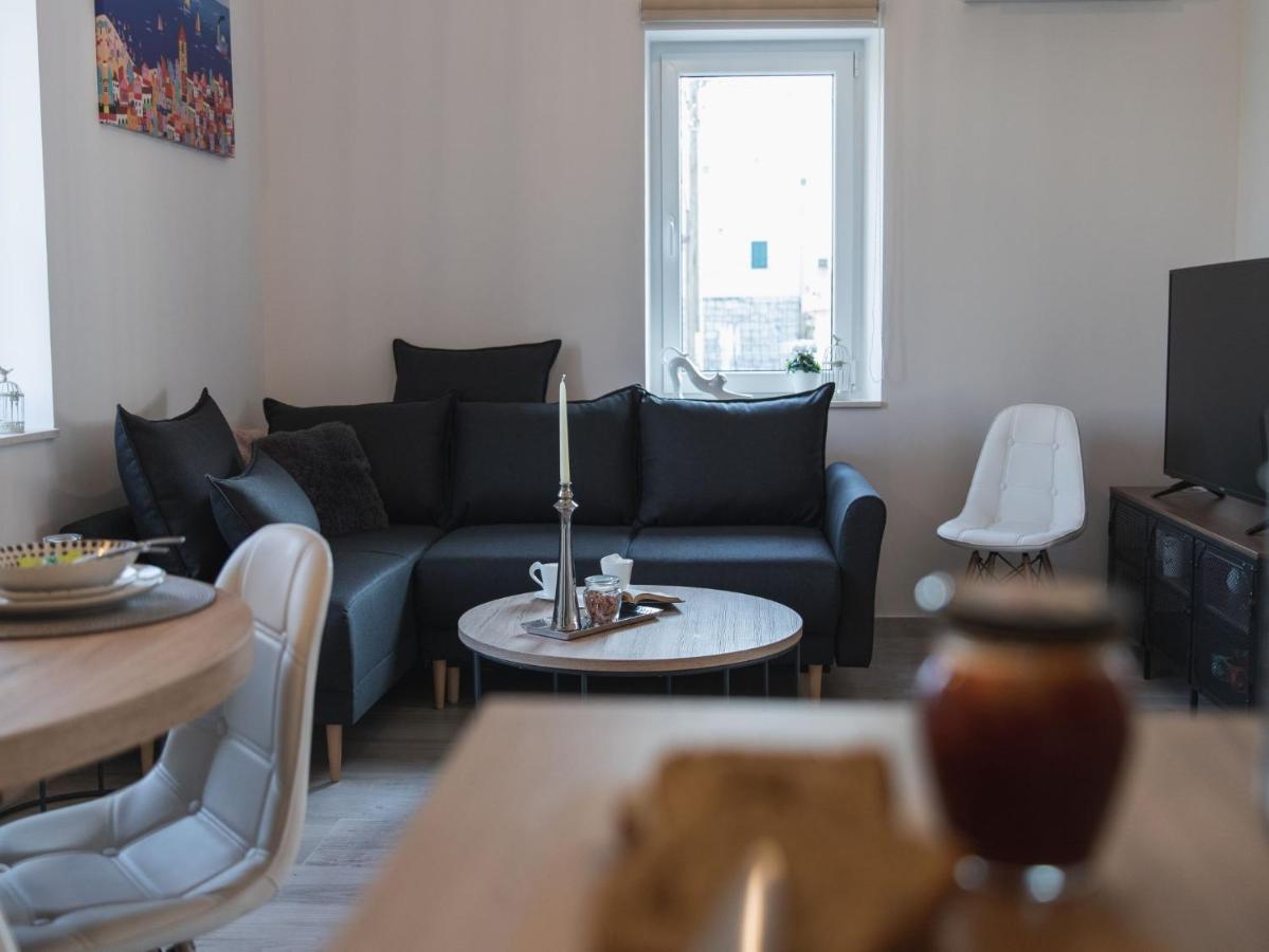 Apartment Fiora Kaštela Esterno foto