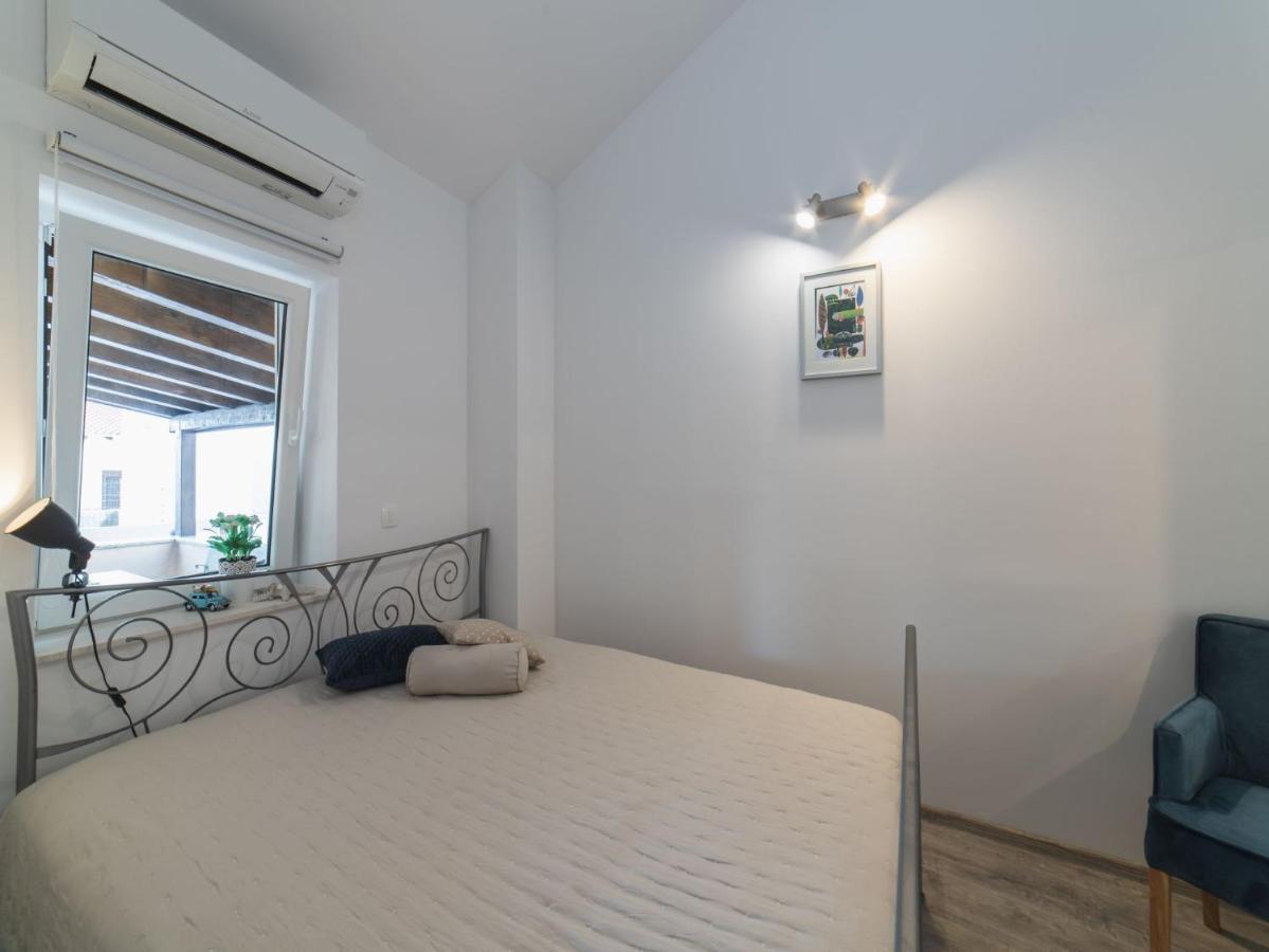 Apartment Fiora Kaštela Esterno foto