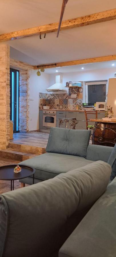 Apartment Fiora Kaštela Esterno foto
